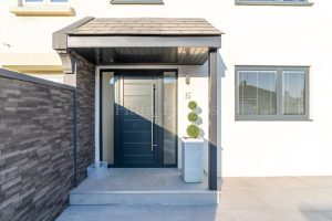 RECENTLY RENOVATED AND EXTENDED FOUR BEDROOM HOME