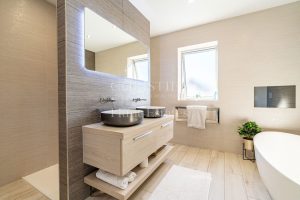 BEAUTIFUL DETACHED HOME WITH SEA VIEWS ACROSS OUAISNE BAY