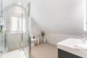 Immaculate home opposite the beach near Le Hocq