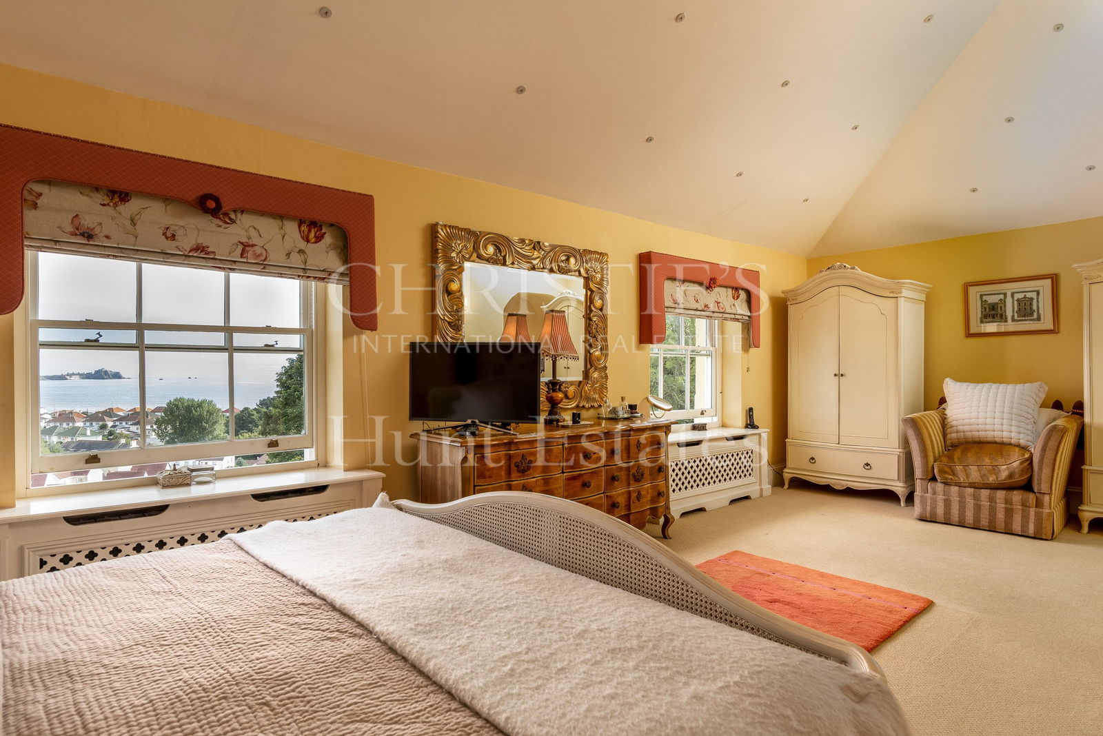 4 Bedroom Single Family Home/House's Image 16