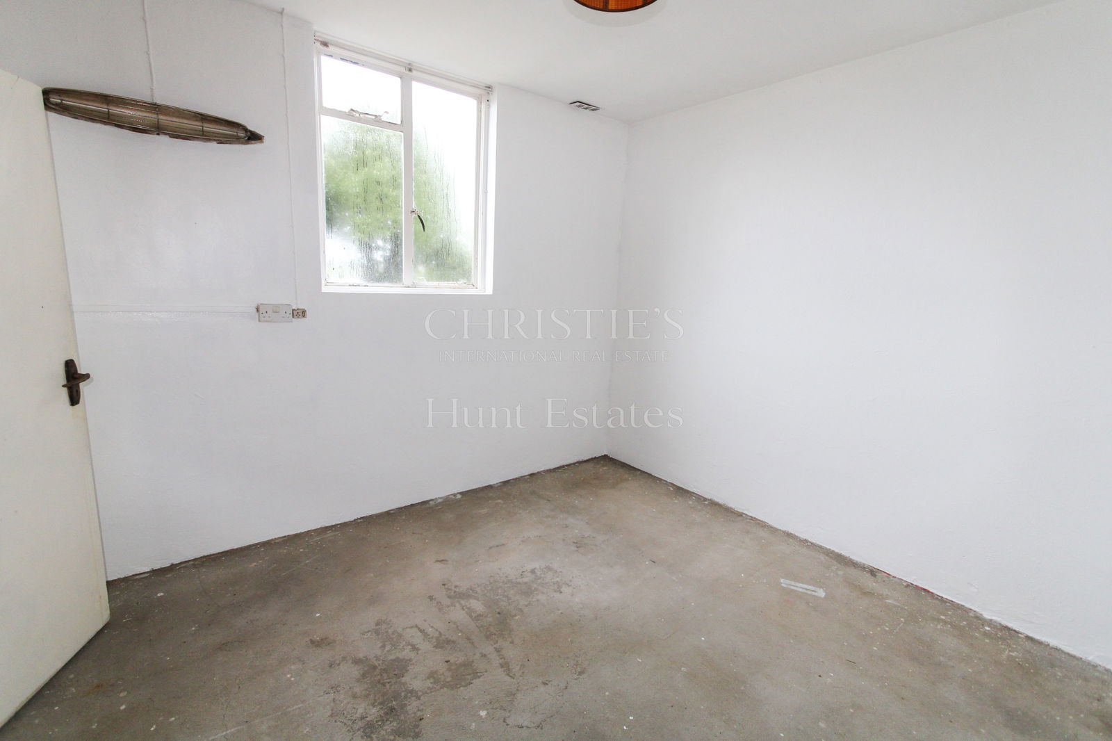 3 Bedroom Single Family Home/House's Image 43