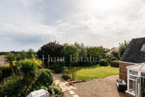 Delightful Detached Country Cottage