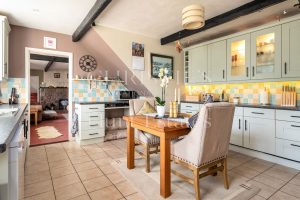 Delightful Detached Country Cottage