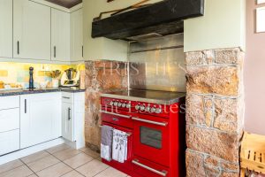 Delightful Detached Country Cottage