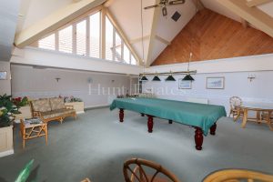 OVER 50&rsquo;S PURPOSE BUILT ONE BED APARTMENT