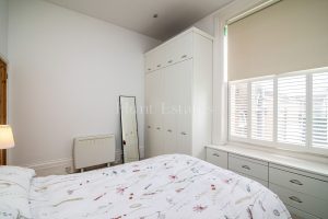 Regency One-Bedroom Apartment with Panoramic Views