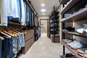 Luxurious Modern Home in Private Setting with Sea Views