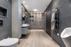 Luxurious Modern Home in Private Setting with Sea Views