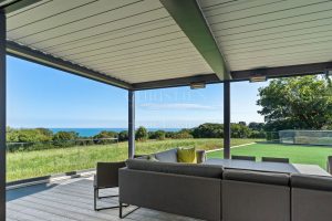 Luxurious Modern Home in Private Setting with Sea Views