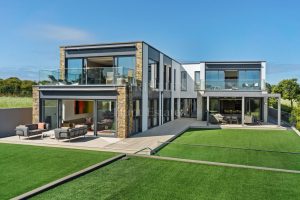 Luxurious Modern Home in Private Setting with Sea Views