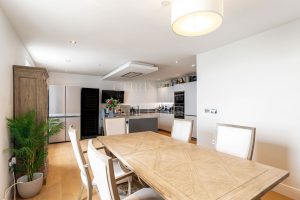 Prestigious Apartment in Prestigious Location