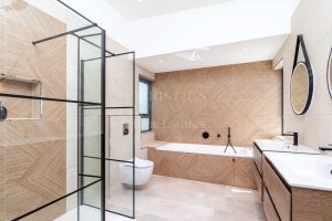 A modern detached home in St. Brelade&rsquo;s Bay