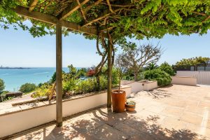 Rare opportunity at St Aubin overlooking the Bay