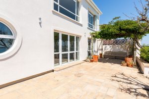 Rare opportunity at St Aubin overlooking the Bay