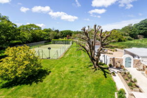 Country Granite Charm Two Generation home with Tennis Court