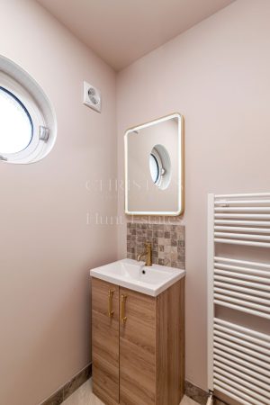 Rare opportunity at St Aubin overlooking the Bay