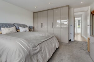 COUNTRY HOME WITH GATED ENTRANCE, GARDEN AND POOL