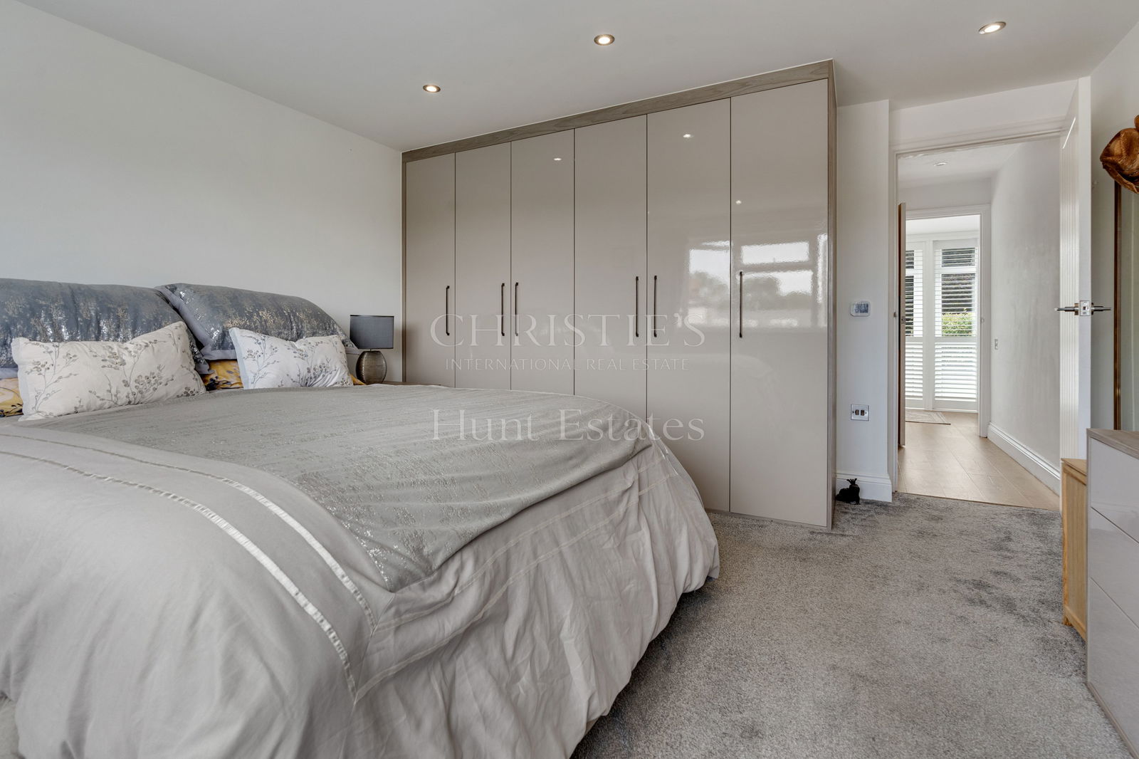 4 Bedroom Single Family Home/House's Image 16