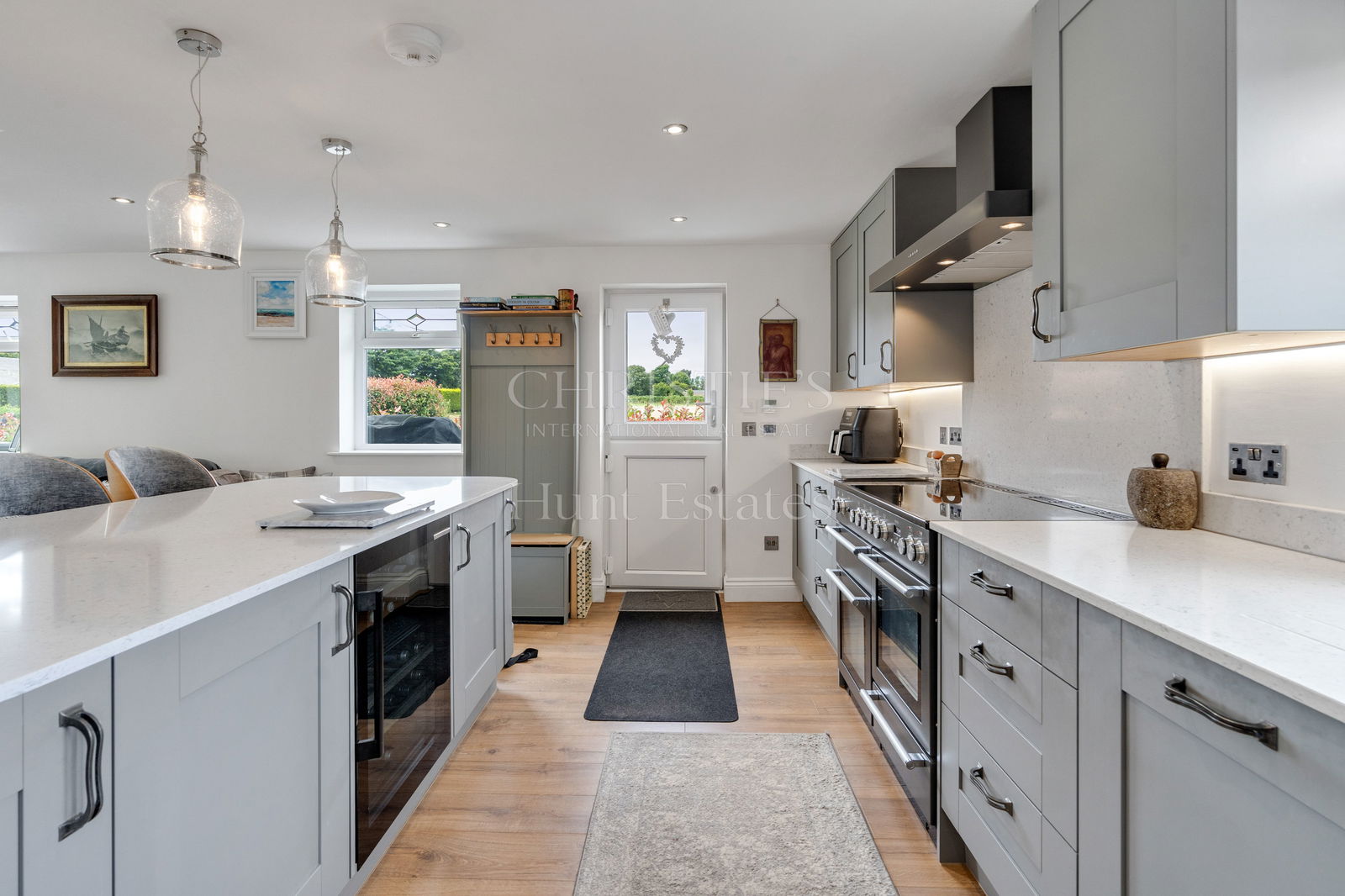 4 Bedroom Single Family Home/House's Image 7
