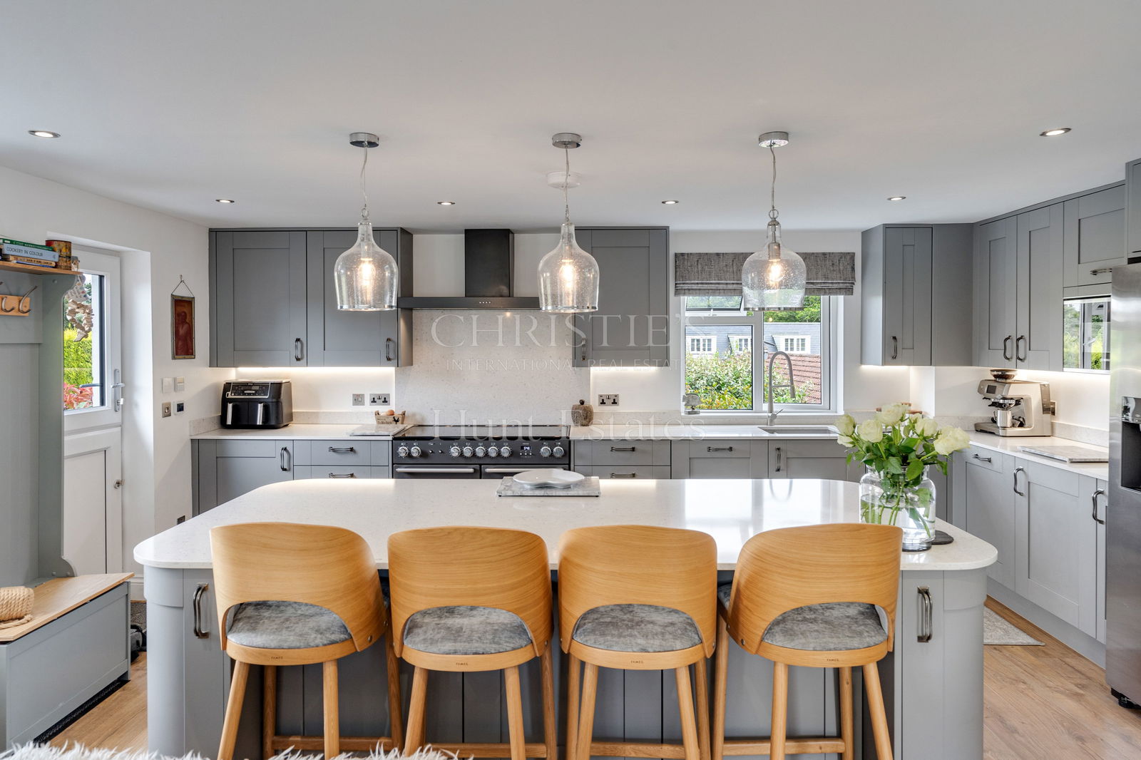 4 Bedroom Single Family Home/House's Image 9