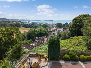 Large Family Property With Views To Elizabeth Castle