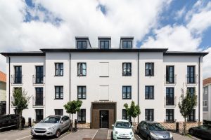 Two bedroom penthouse with exceptional additional living space