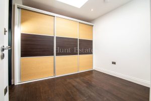 Stylish Ground-Floor Garden Apartment