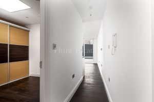 Stylish Ground-Floor Garden Apartment