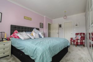 Beautiful Large Detached Bungalow