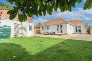 Beautiful Large Detached Bungalow
