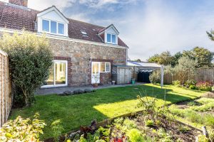 Three Bedroom Granite Cottage In Quiet Hamlet&nbsp;