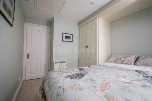 Delightful 2 Bedroom Cottage Near The Beach