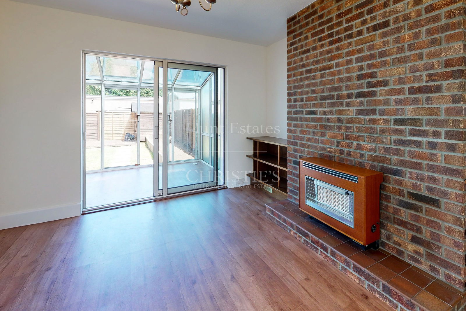 3 Bedroom Single Family Home/House's Image 8