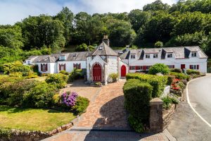 EXCITING OPPORTUNITY IN BOULEY BAY