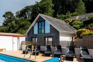 EXCITING OPPORTUNITY IN BOULEY BAY