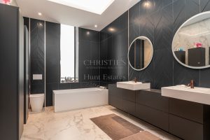 Stunning Sea Views Over Ouaisne Bay