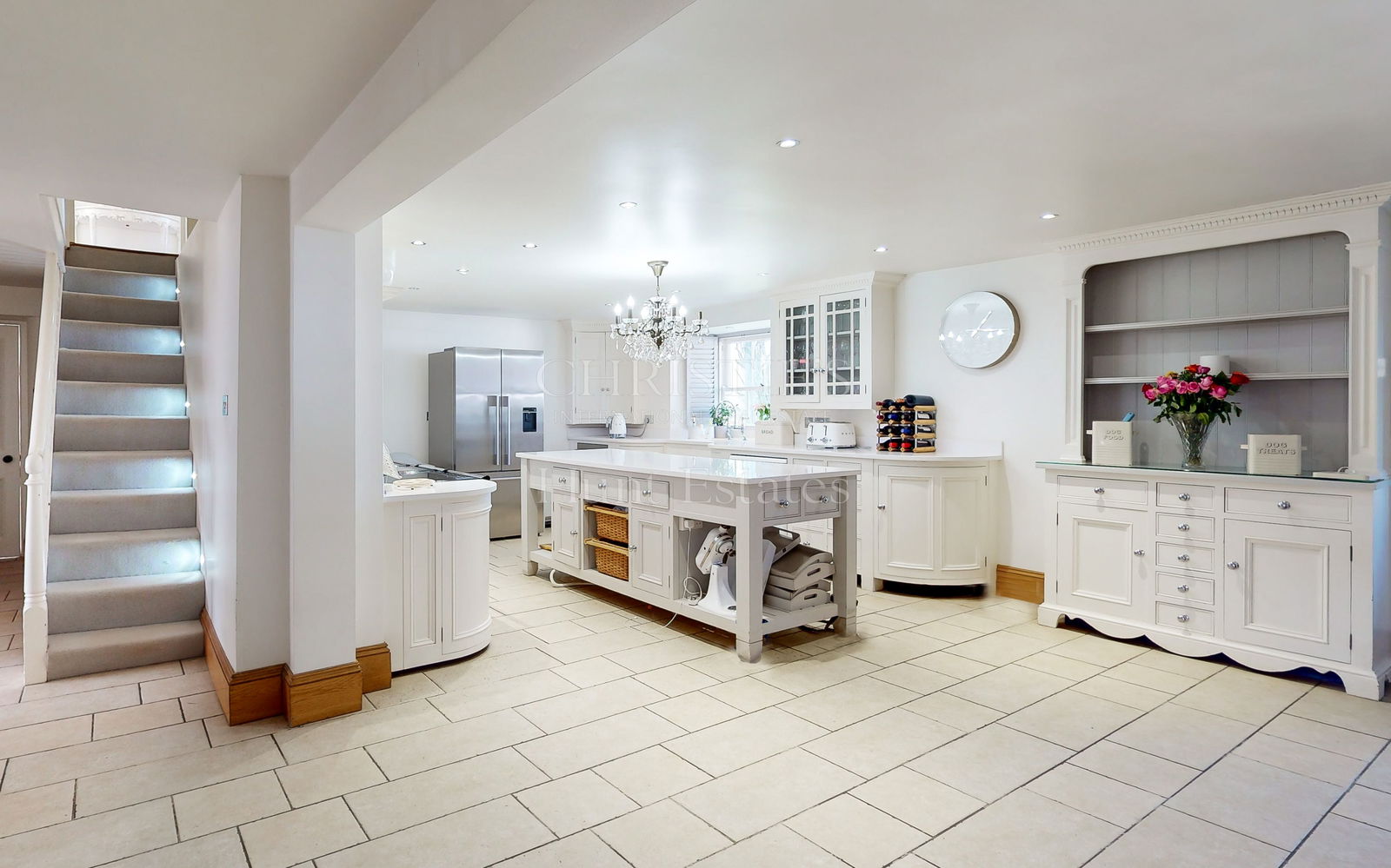 5 Bedroom Single Family Home/House's Image 17
