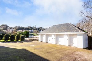 Stunning Regency Property