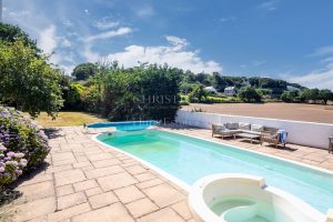 Stunning Regency Property