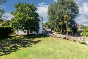 Stunning Regency Property