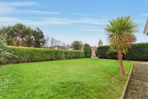 Detached Bungalow In Quiet Location With Field, Stable And Multipurpose Storage