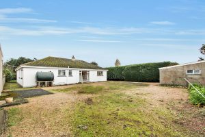 Detached Bungalow In Quiet Location With Field, Stable And Multipurpose Storage