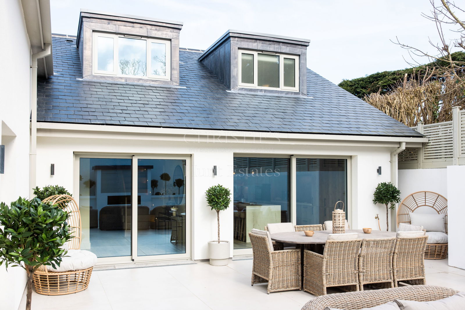 5 Bedroom Single Family Home/House's Image 6