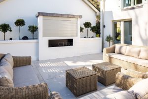 CONTEMPORARY BEACH HOUSE WITH STUNNING SEA VIEWS