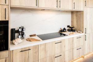 CONTEMPORARY BEACH HOUSE WITH STUNNING SEA VIEWS