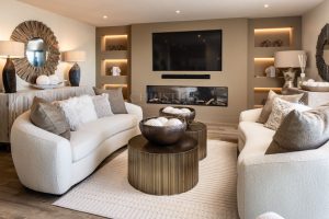 CONTEMPORARY BEACH HOUSE WITH STUNNING SEA VIEWS