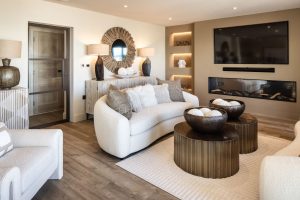 CONTEMPORARY BEACH HOUSE WITH STUNNING SEA VIEWS