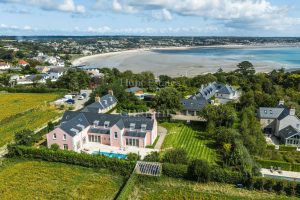 Luxury Detached Home In St. Brelade