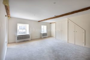 Distinguished Granite Property With Rural Views To The Coast&nbsp;