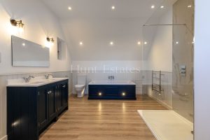 Distinguished Granite Property With Rural Views To The Coast&nbsp;